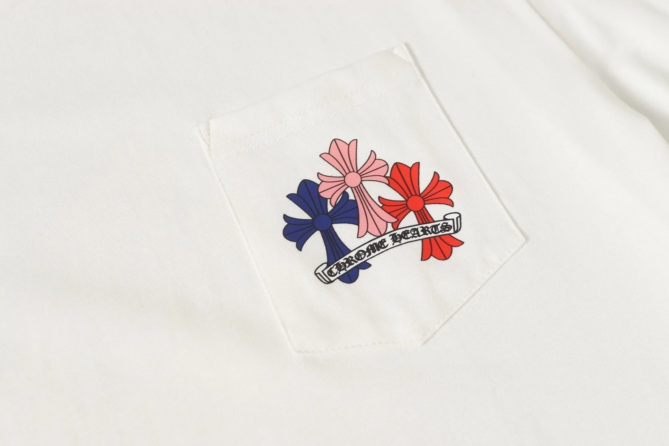 P160 -Chrome Hearts/Chrome Hearts 23ss color cross✝️Sanskrit letter printed short-sleeved T-shirt -High weight, high density and high quality. The wool is soft, delicate and skin-friendly. It feels soft and silky. It has excellent warmth and skin-friendly properties.